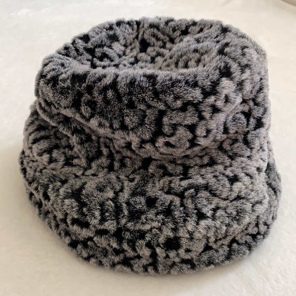 {VTG} Ben Berger | Faux Fur Leopard Print Bucket Hat 90s Y2K Gray/Black (OS) - Picture 12 of 14